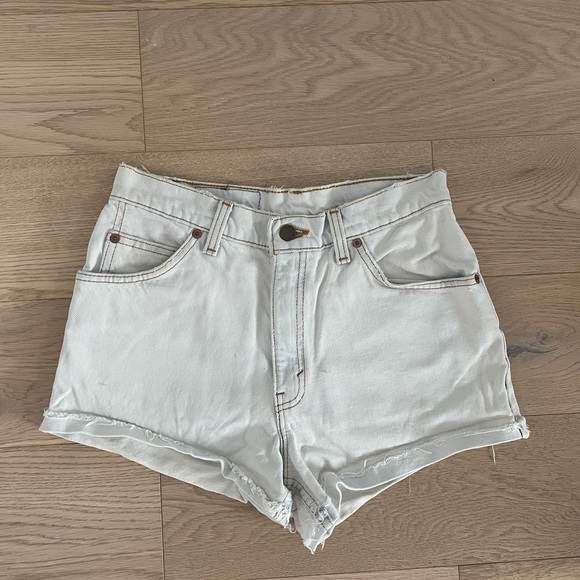 Vintage Levi cut off shorts - Picture 1 of 4